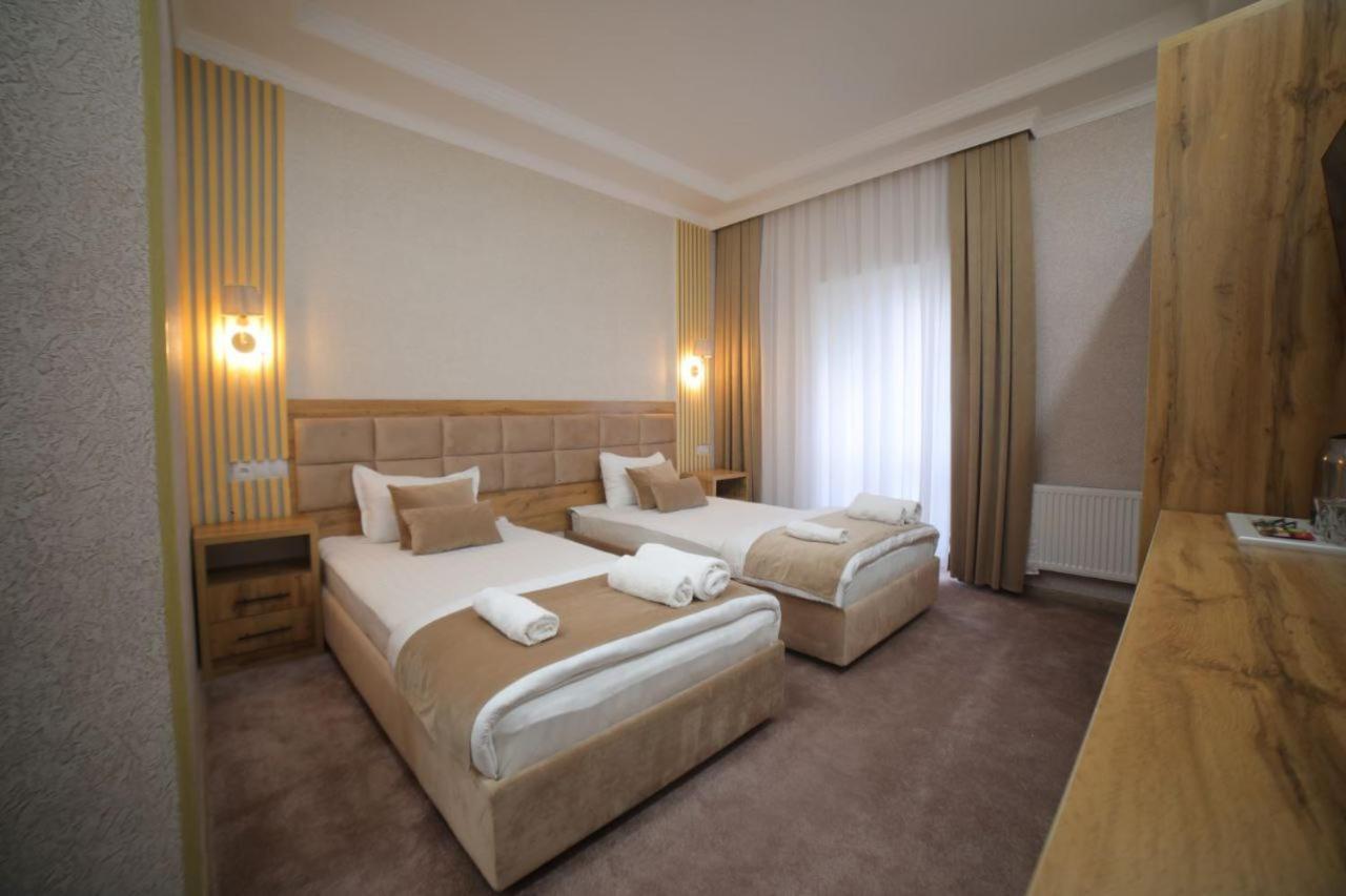 Hotel Tinchlik Plaza Yrgench Exterior foto